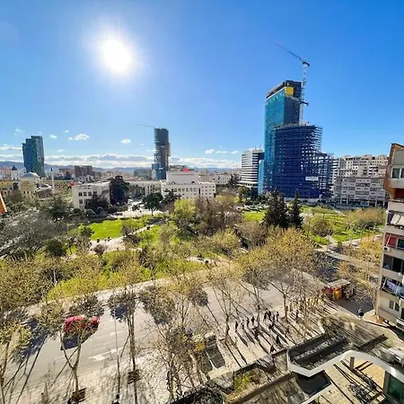 Διαμέρισμα Scanderbeg Square 2br