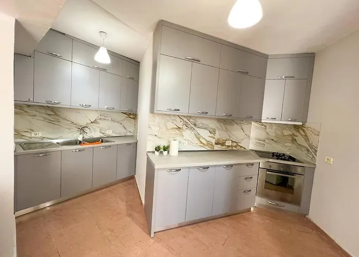 Apartamento Scanderbeg Square 2br Tirana